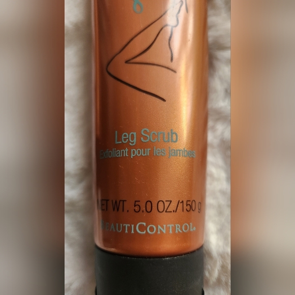 Sealed Unopened BeautiControl Leg Apeel Leg Scrub and Leg Peel - Picture 3 of 5